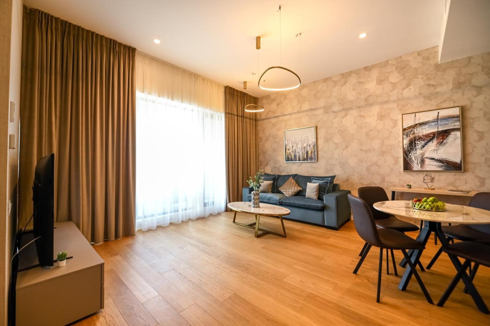 One Verdi Park Exclusive Apartments - Panoramic View & Private Parking Bukareszt Zewnętrze zdjęcie