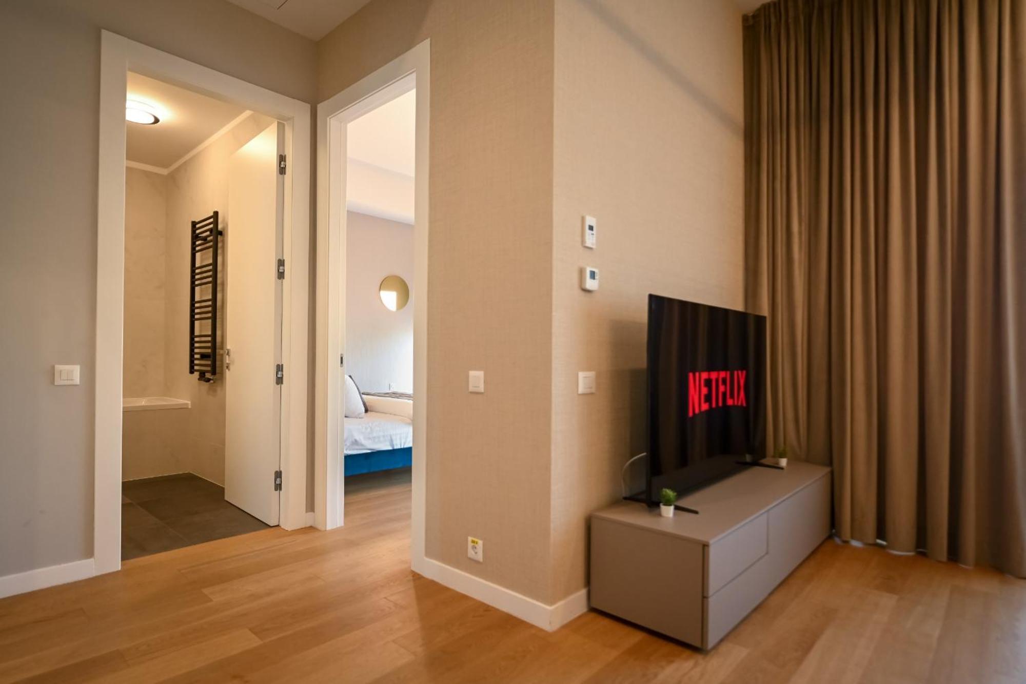 One Verdi Park Exclusive Apartments - Panoramic View & Private Parking Bukareszt Pokój zdjęcie