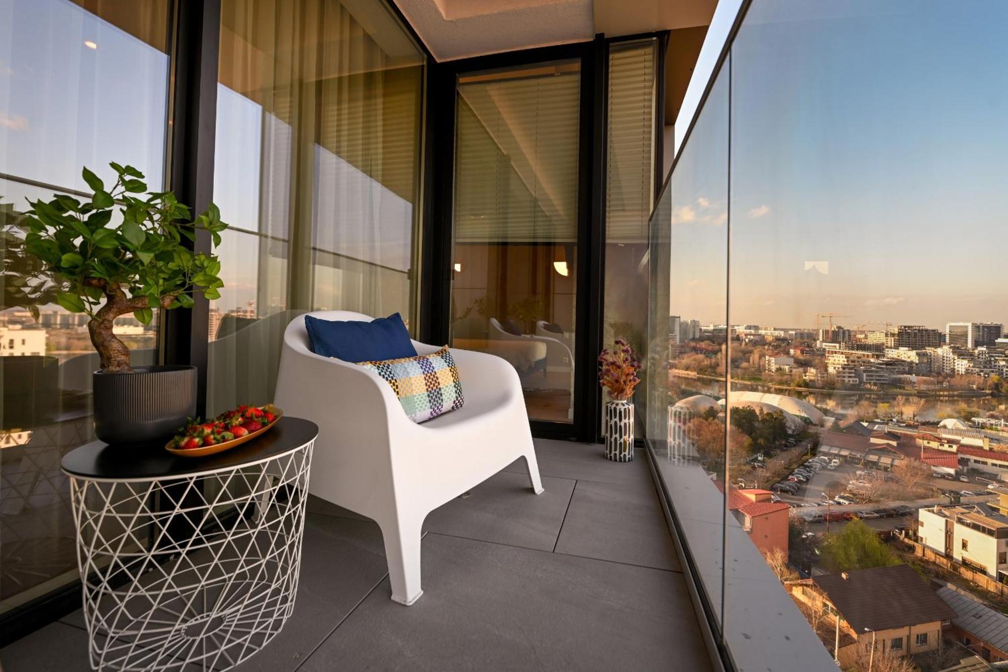One Verdi Park Exclusive Apartments - Panoramic View & Private Parking Bukareszt Pokój zdjęcie